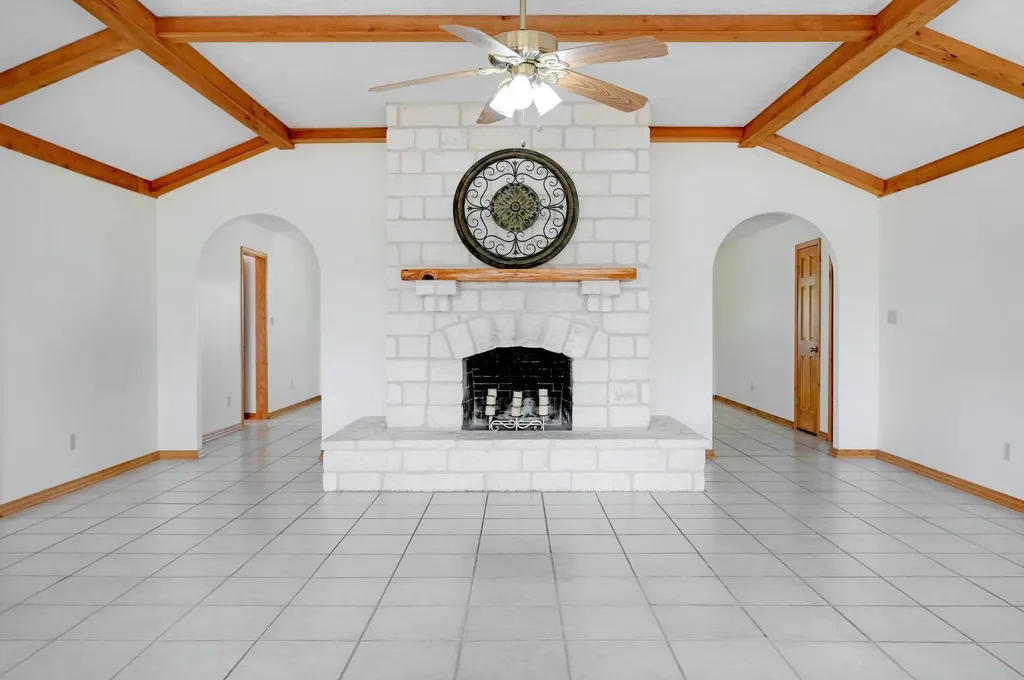 6573 Ranch Road 165 Blanco TX 78606