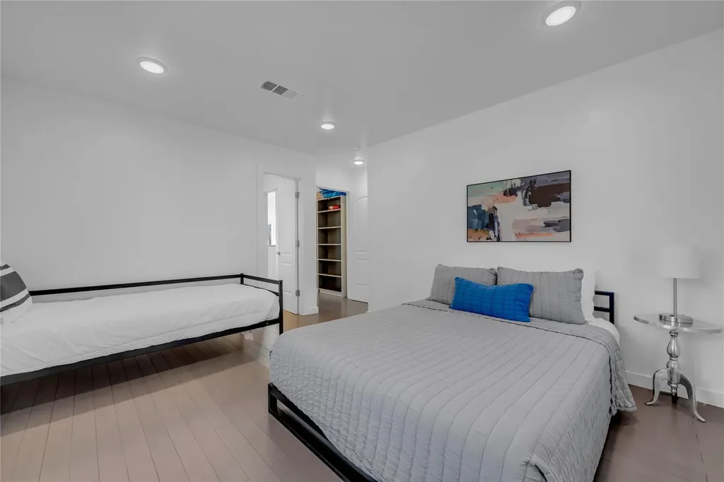 4306 River Oaks Drive Kingsland TX 78639