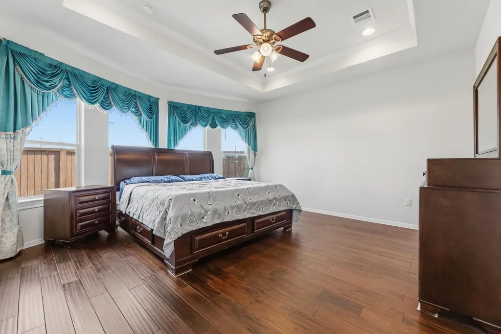 9909 Quercia Drive Austin TX 78717