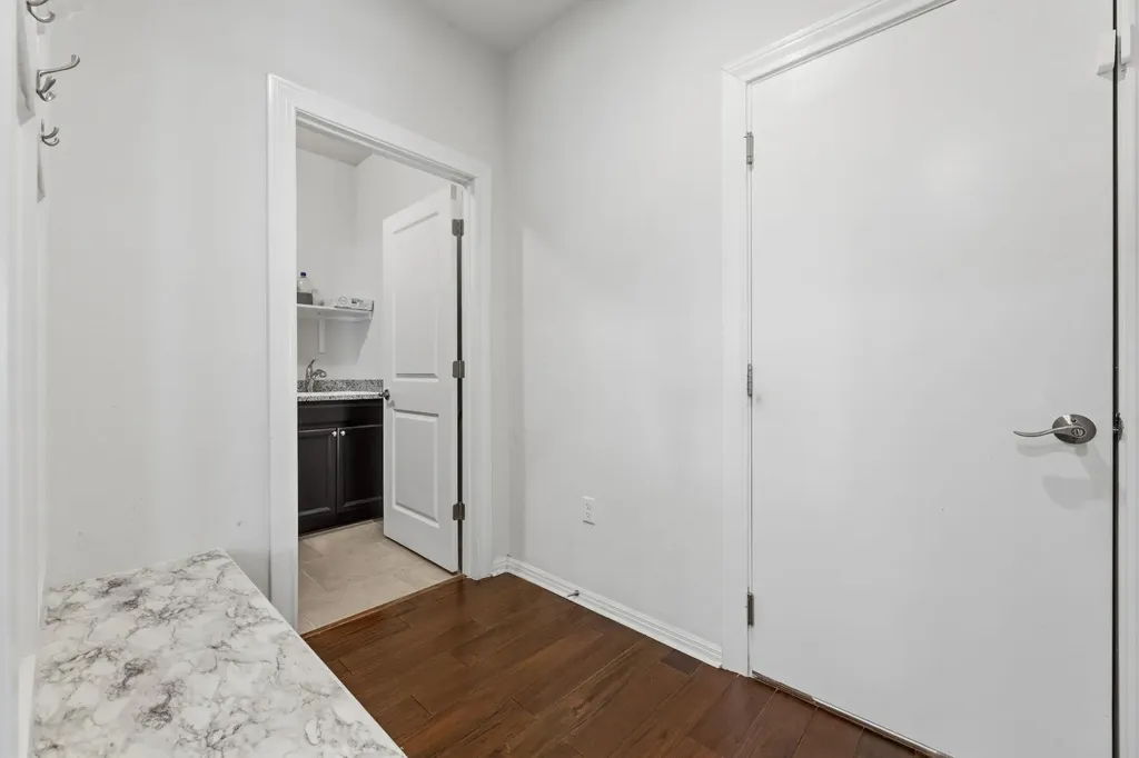 9909 Quercia Drive Austin TX 78717