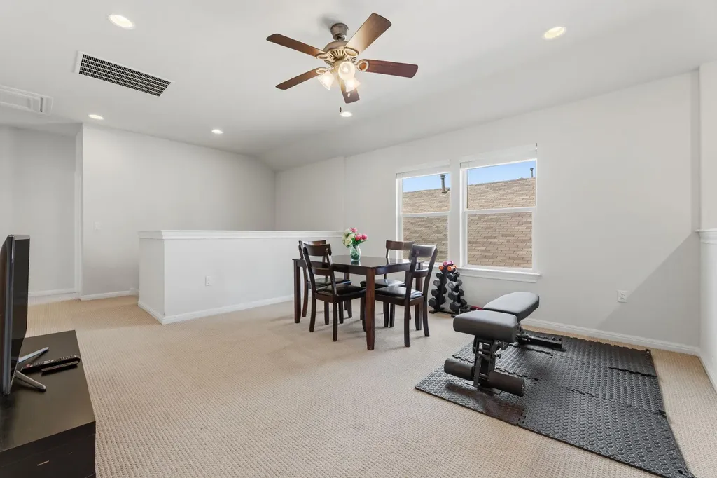 9909 Quercia Drive Austin TX 78717