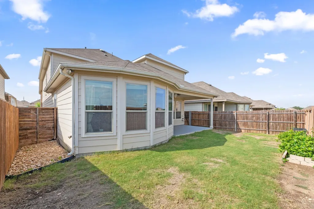 9909 Quercia Drive Austin TX 78717