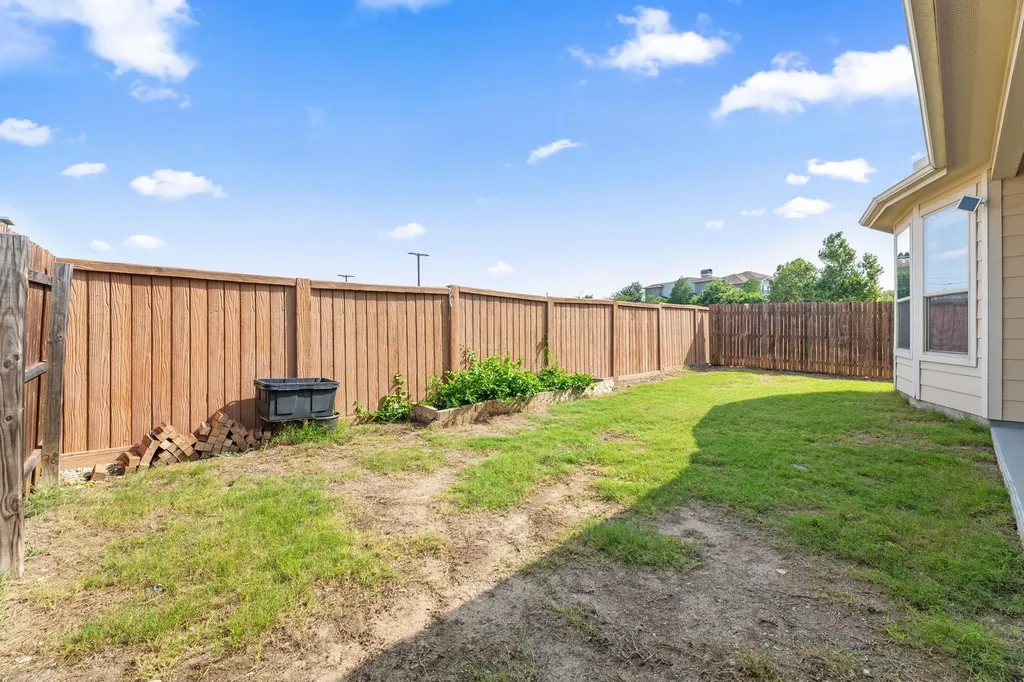 9909 Quercia Drive Austin TX 78717
