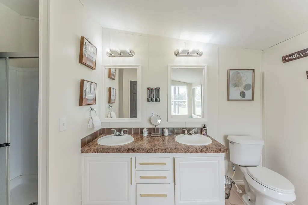 160 Indian Trail Lockhart TX 78644
