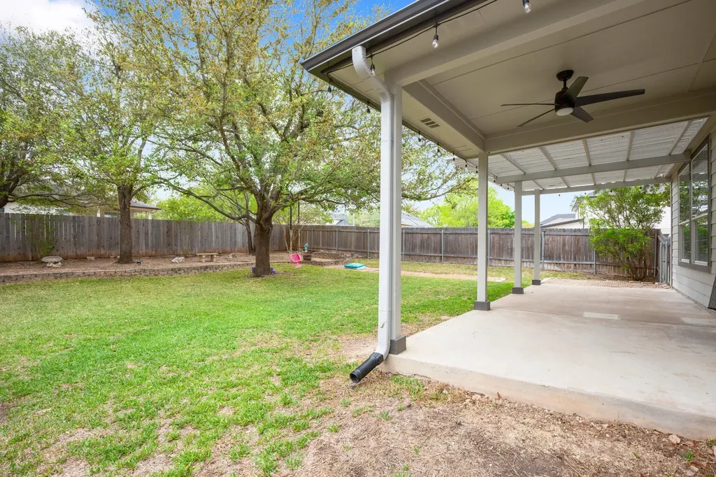 2933 Fleet Drive Austin TX 78748