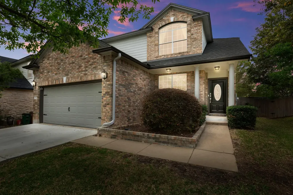 2933 Fleet Drive Austin TX 78748