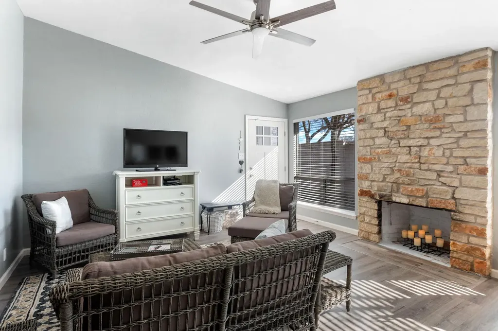 10401 Burmaster Lane Austin TX 78750