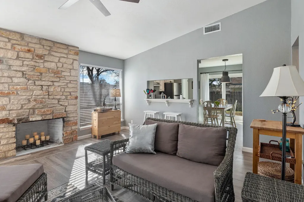 10401 Burmaster Lane Austin TX 78750