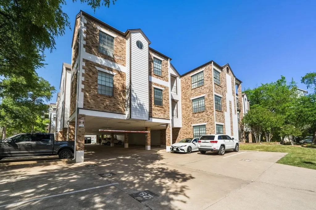 912 W 22nd Street Austin TX 78705