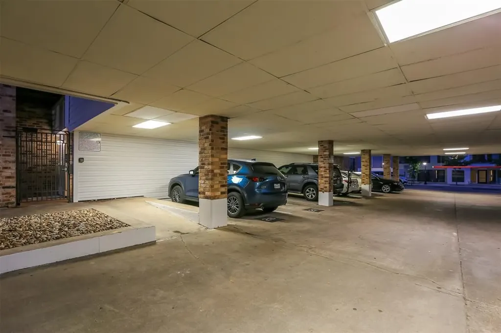 912 W 22nd Street Austin TX 78705