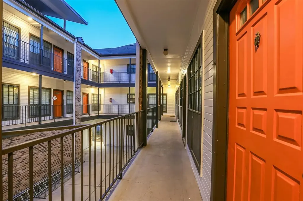 912 W 22nd Street Austin TX 78705