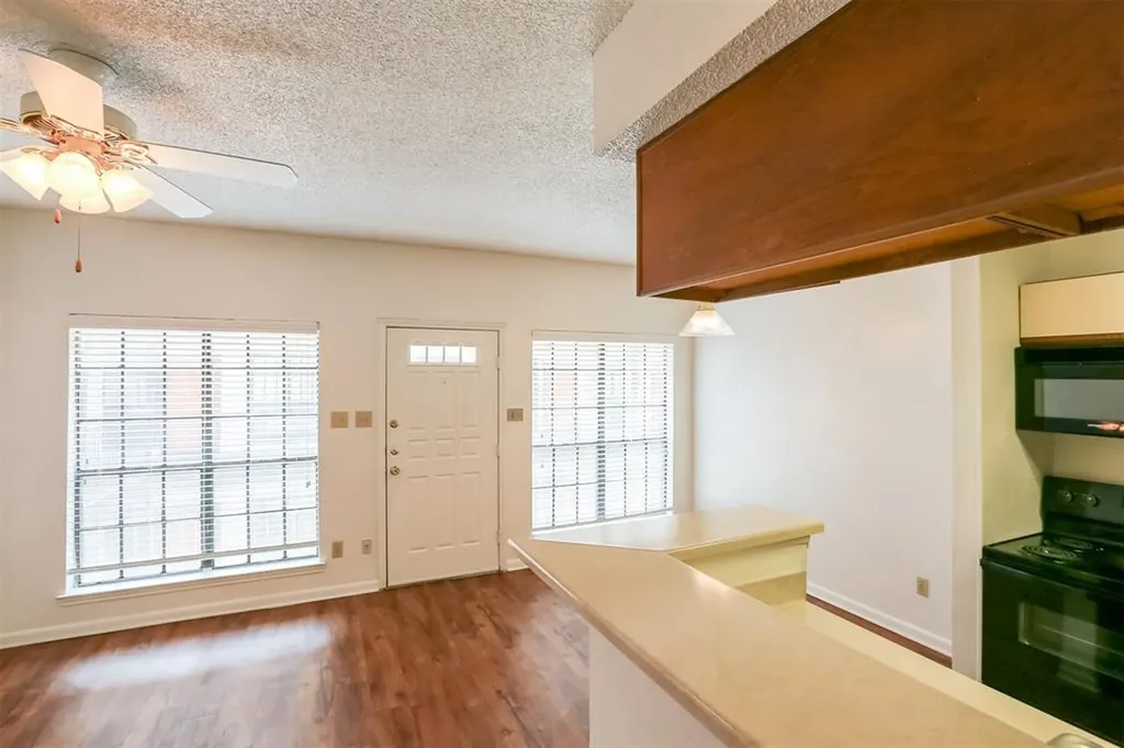 912 W 22nd Street Austin TX 78705