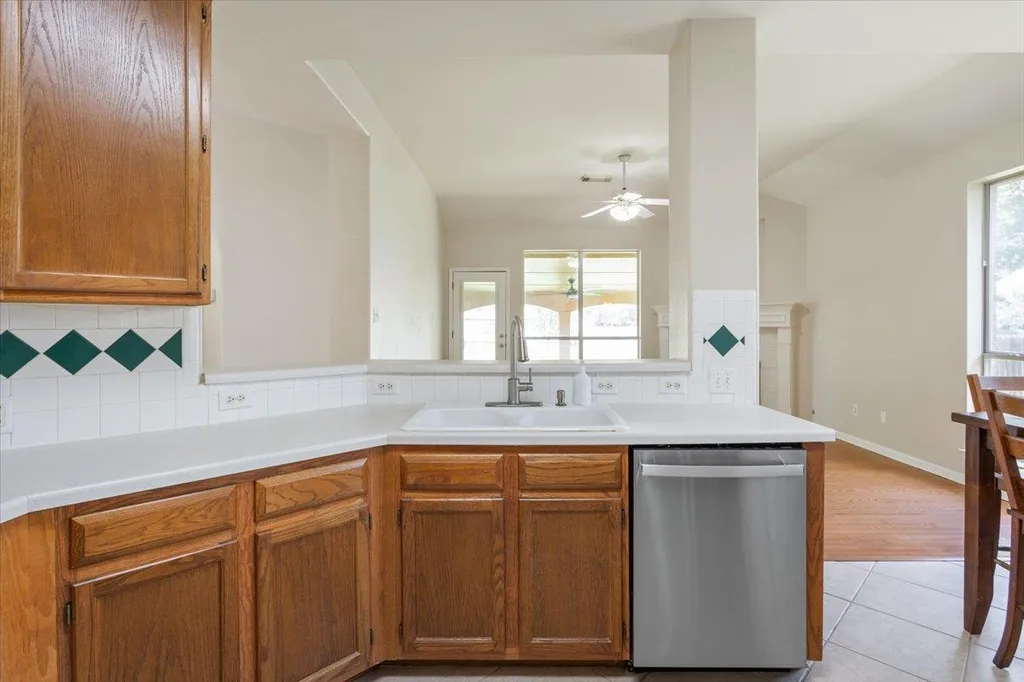 1827 Chino Valley Trail Round Rock TX 78665