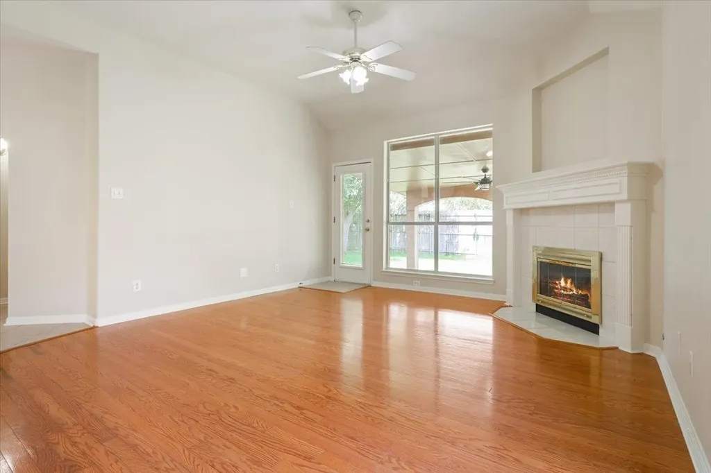 1827 Chino Valley Trail Round Rock TX 78665