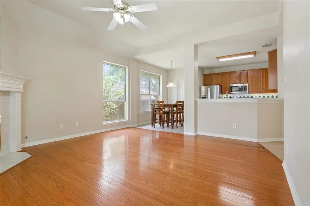 1827 Chino Valley Trail Round Rock TX 78665