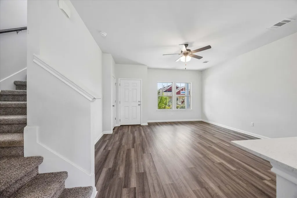 2832 Hopi Path Leander TX 78641