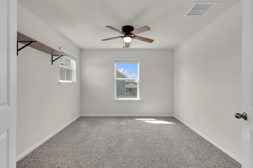 104 Javans Nest Cedar Creek TX 78612