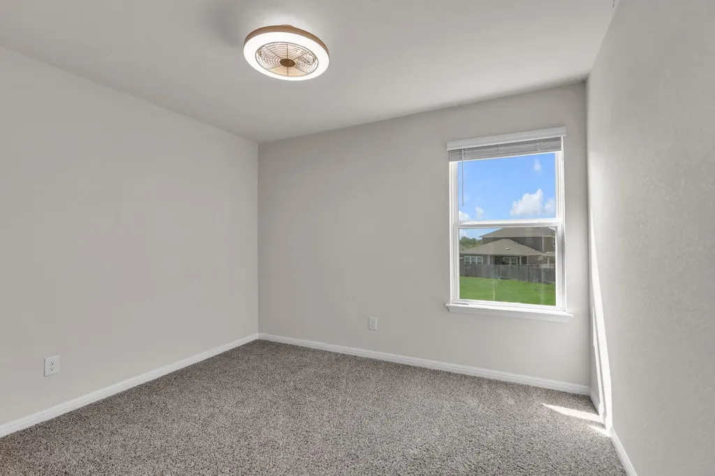 104 Javans Nest Cedar Creek TX 78612