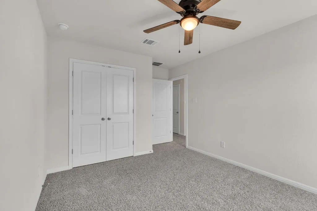 104 Javans Nest Cedar Creek TX 78612