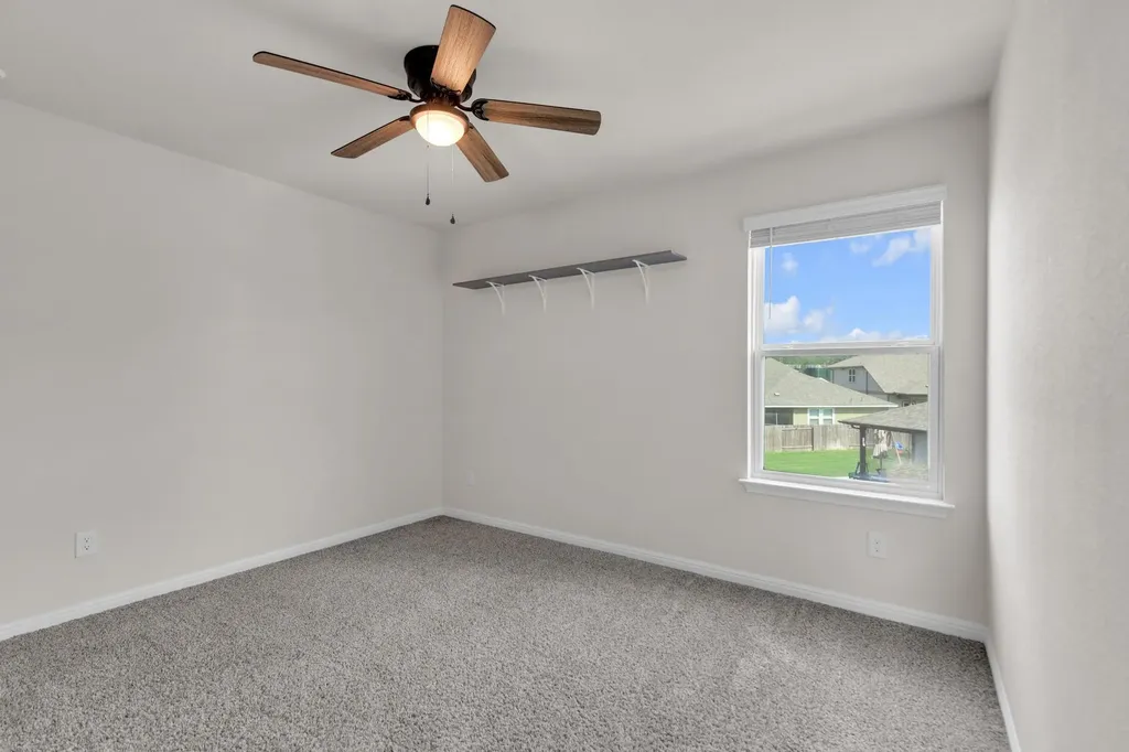 104 Javans Nest Cedar Creek TX 78612