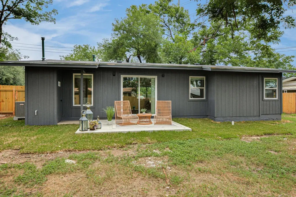 4505 Kitty Avenue Austin TX 78721