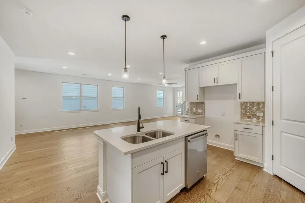 448 Burlington Drive Buda TX 78610