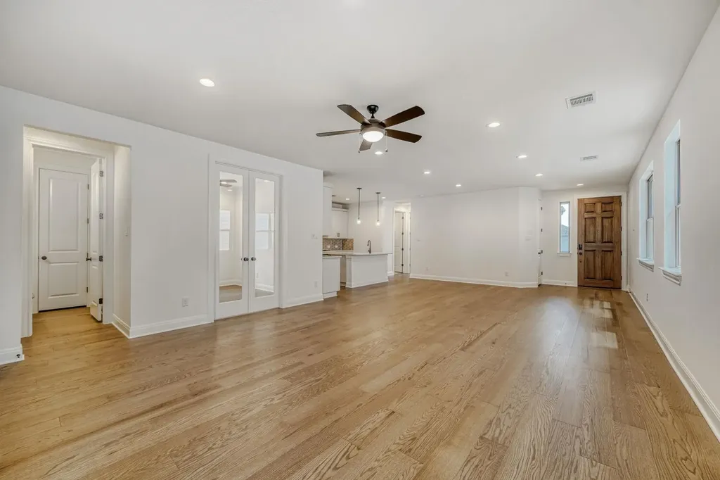 448 Burlington Drive Buda TX 78610