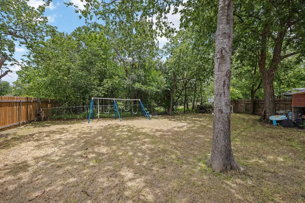 1205 S Church Street Georgetown TX 78626