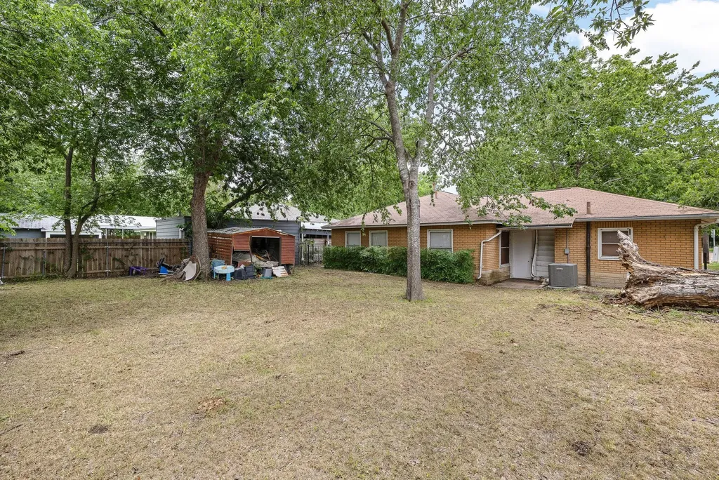 1205 S Church Street Georgetown TX 78626