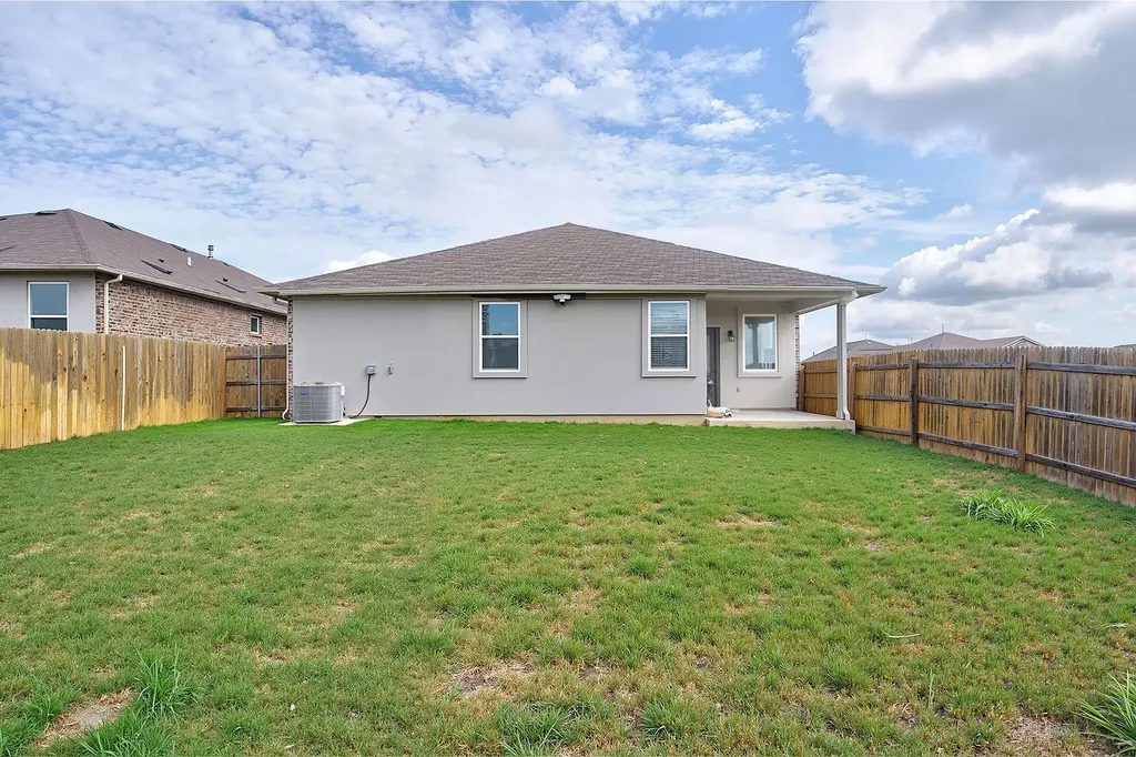501 Emerald Cove Georgetown TX 78626