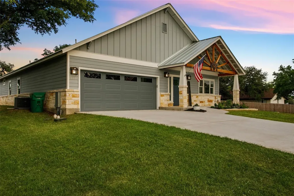 1312 Greenlawn Parkway Blanco TX 78606