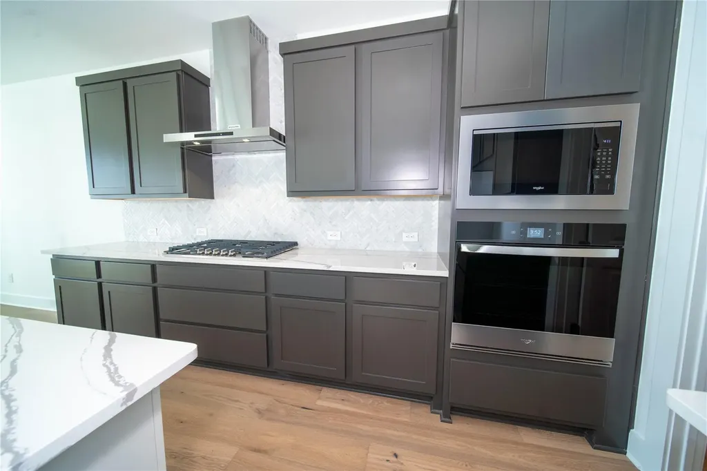 2029 Varese Path Leander TX 78641