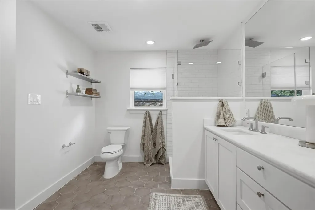 4107 Circletree Loop Austin TX 78731