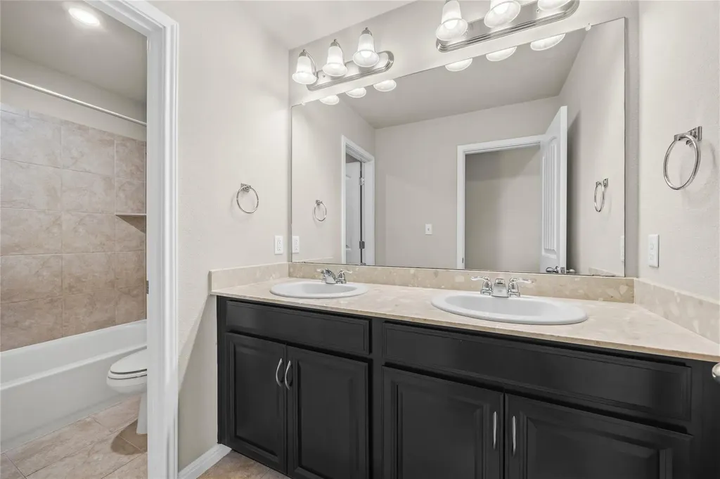 19112 Scoria Drive Pflugerville TX 78660