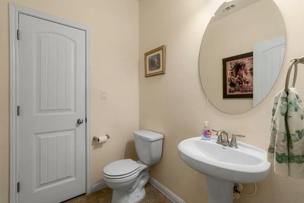 140 Brockston Drive Buda TX 78610
