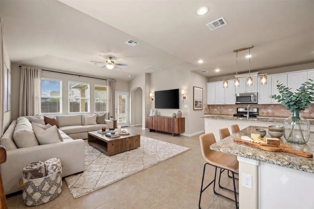 140 Brockston Drive Buda TX 78610