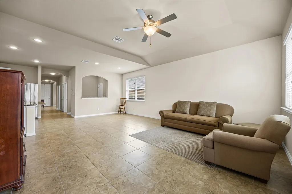 140 Brockston Drive Buda TX 78610