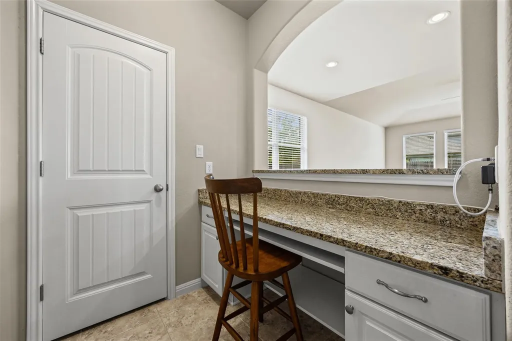 140 Brockston Drive Buda TX 78610
