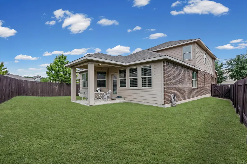 140 Brockston Drive Buda TX 78610