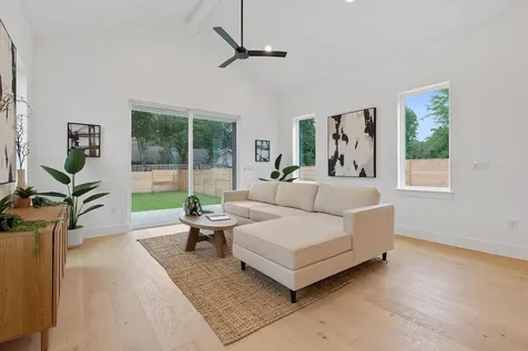 3412 Blumie Street Austin TX 78745