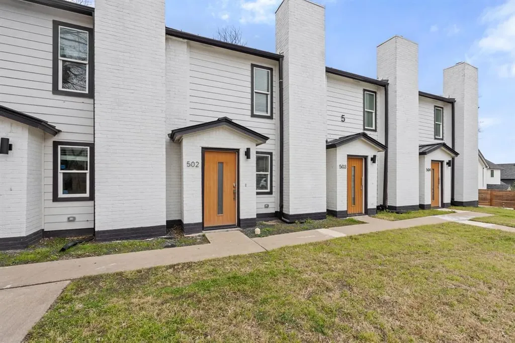 2706 Wheless Lane Austin TX 78723