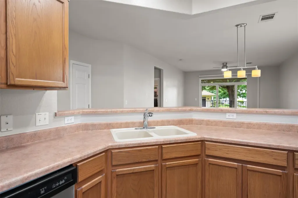 330 Portsmouth Drive Georgetown TX 78633