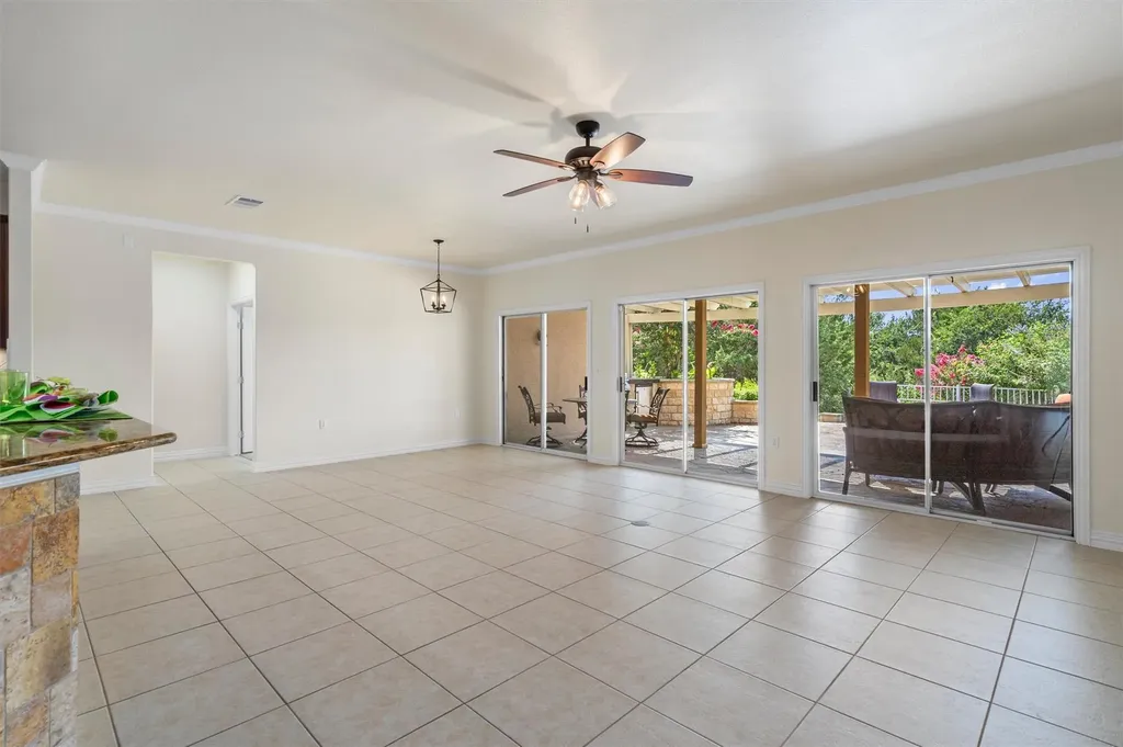 300 Pipe Creek Lane Georgetown TX 78633