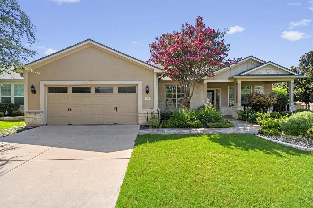 300 Pipe Creek Lane Georgetown TX 78633