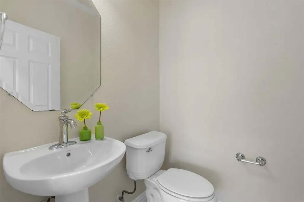 300 Pipe Creek Lane Georgetown TX 78633