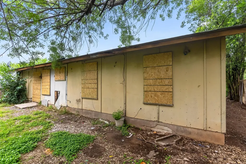 1003 Arthur Stiles Road Austin TX 78721