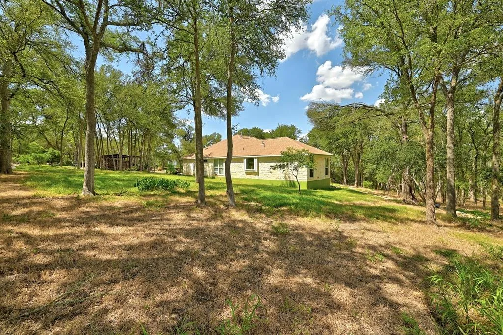 7709 Timber Hills Drive Del Valle TX 78617
