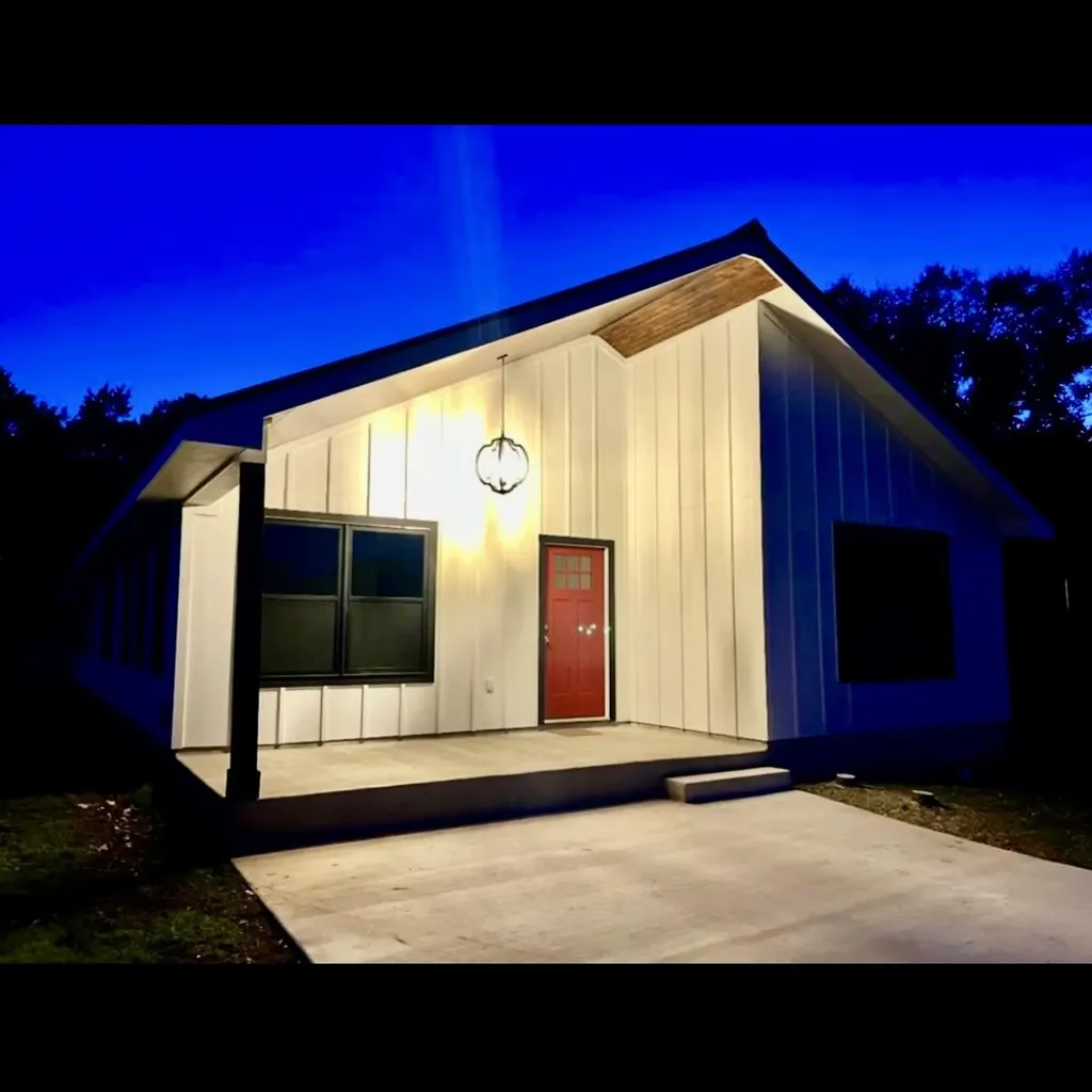 1127 Greenhill Drive Canyon Lake TX 78133