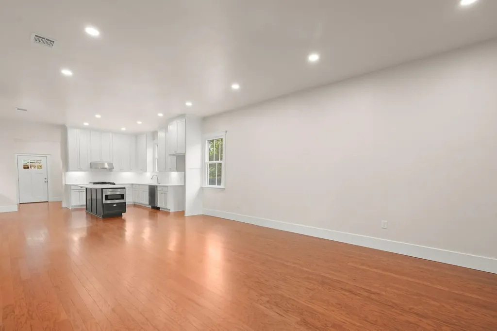 608 Cibilo Street Lockhart TX 78644