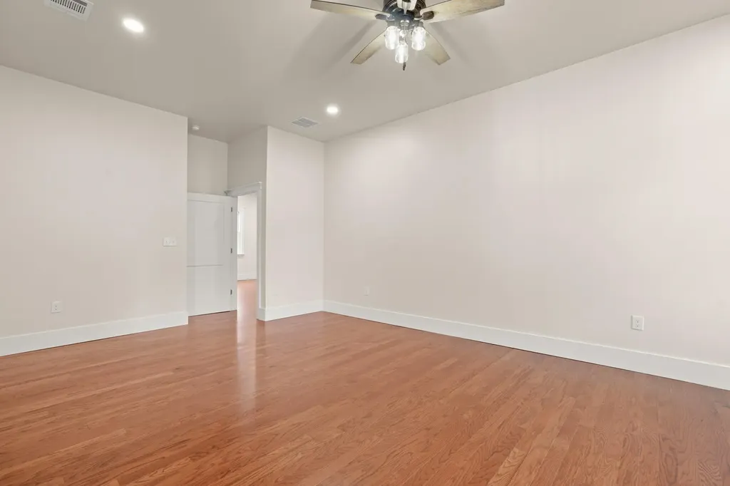 608 Cibilo Street Lockhart TX 78644